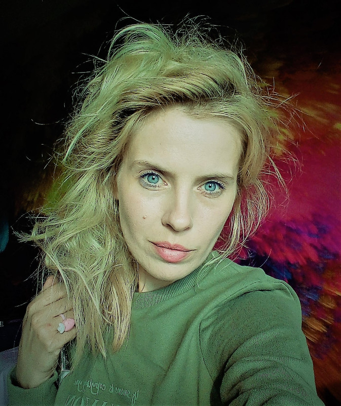 19E820A4-E13C-4E26-A78F-AF71A6FCE70A