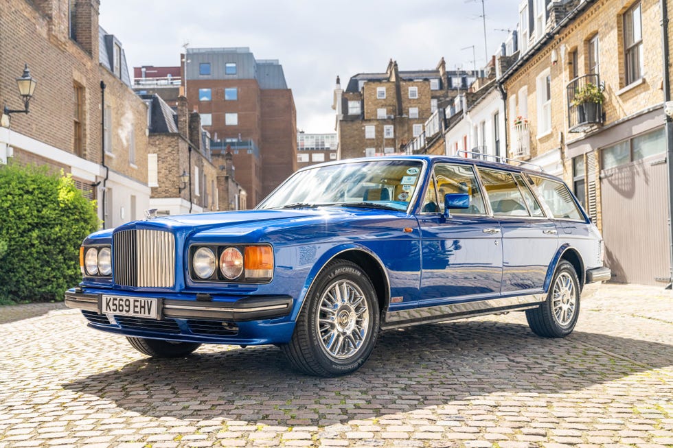 bentley-brunei-7-68c5a7584f76d.jpg