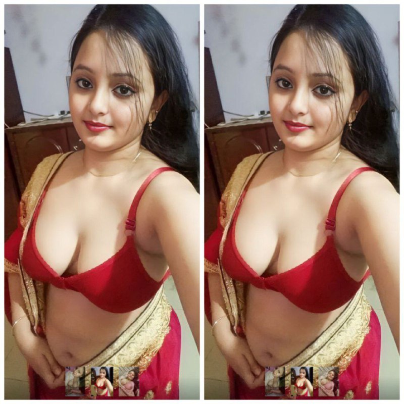 Hot desi aunty licking her boobs Latest