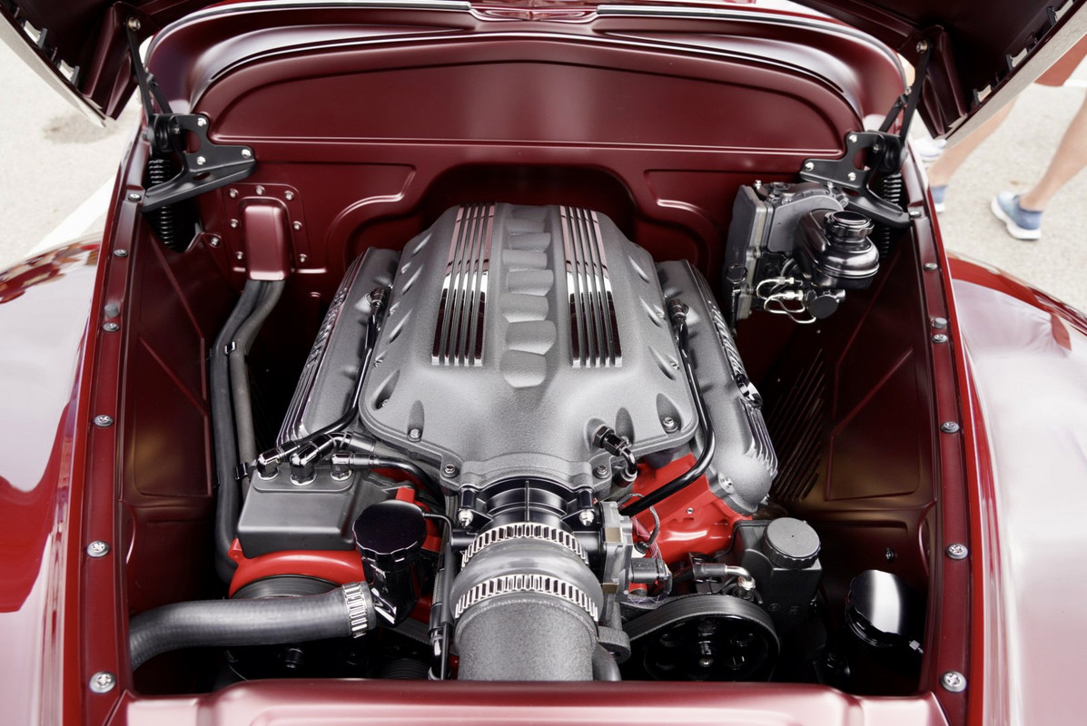 4FAE2EF1-33E6-4739-998D-21DE4C474B36