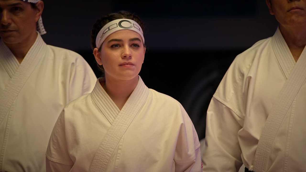 Cobra.Kai.S06E13.Skeletons.1080p.10bit.NF.WEB-DL.DDP5.1.HEVC-Vyndros.mkv_snapshot_11.10_[2025.03.12_