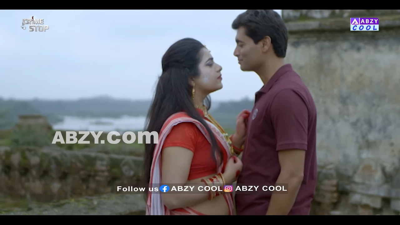 Sexy serial actress naveladn boobs in white and red saree  from crime series.mp4_snapshot_00.34.000