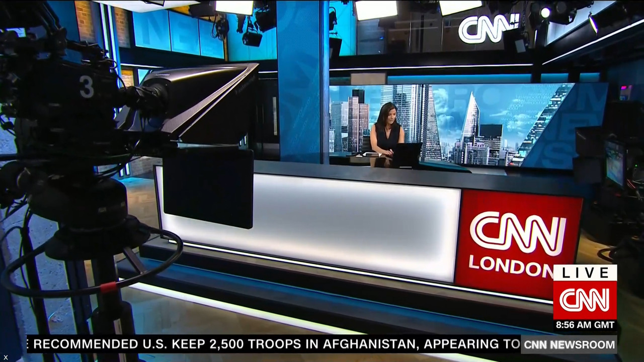 09.30 - 09.00.00 - CNN Newsroom with Isa Soares. Live from London, Is....ts_snapshot_01.02.46.103