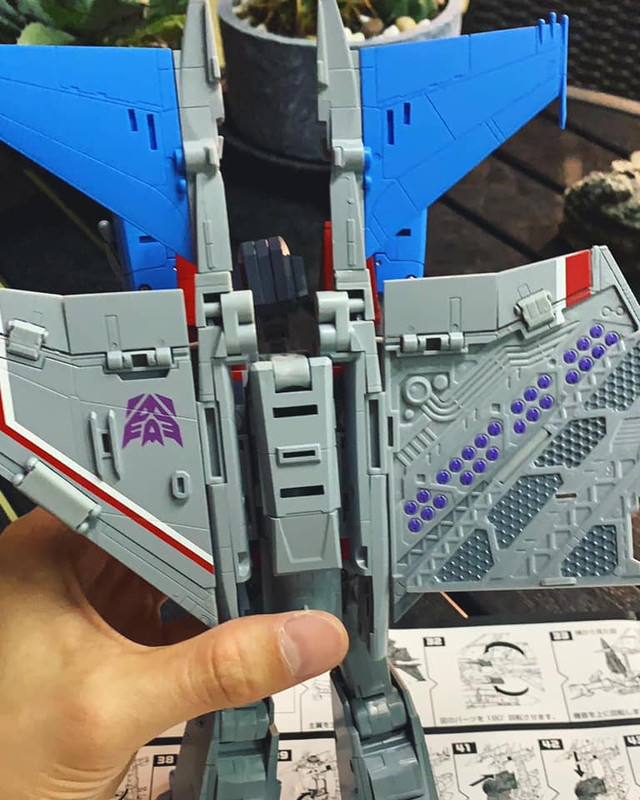 Masterpiece-MP-52-Starscream-Ver-2.0-23