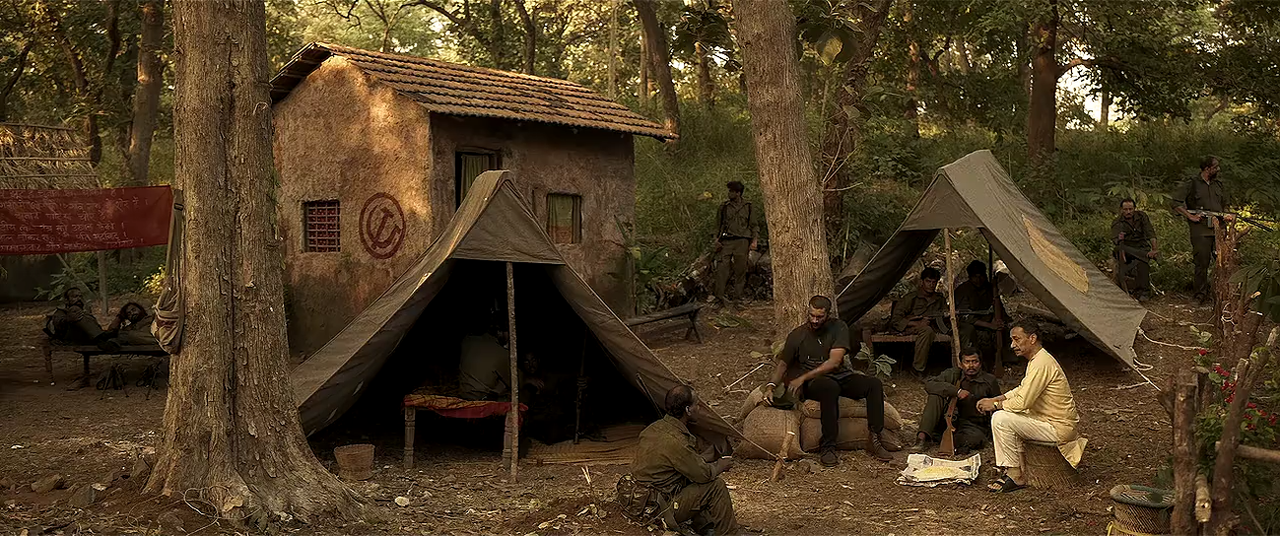 Bastar: The Naxal Story 2024 Hindi [DD5.1] WEB-DL 