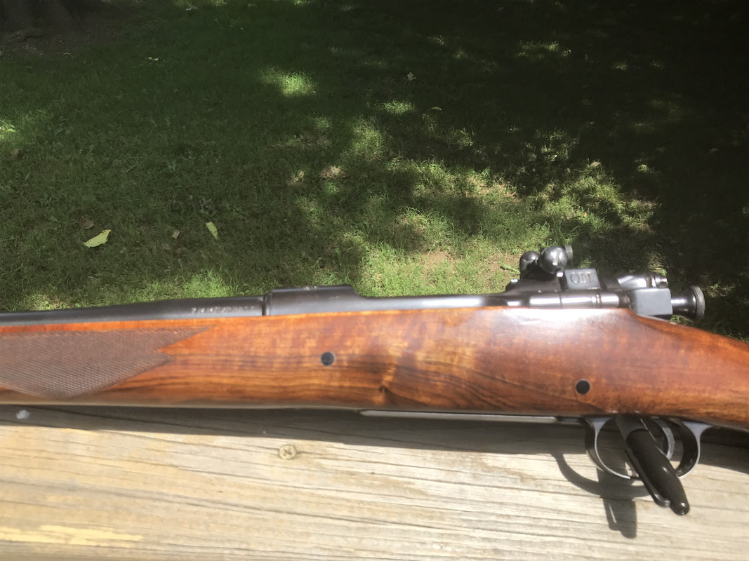 1DF1DD17-39AA-4400-BAAC-688045AAD6F2