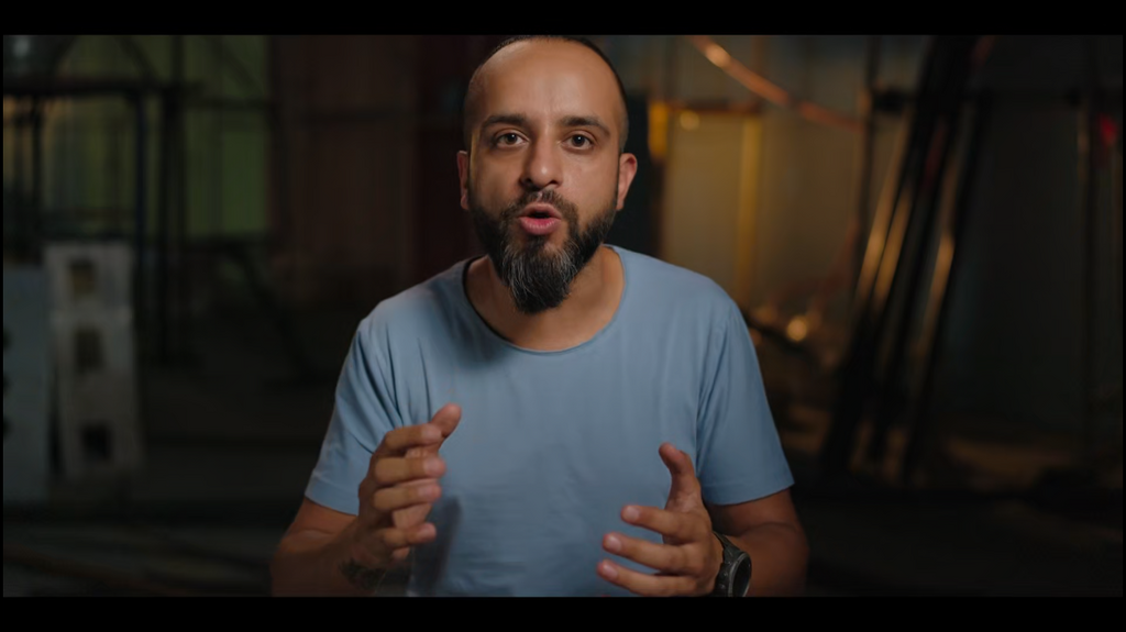 [Image: vfna4448daly.png]