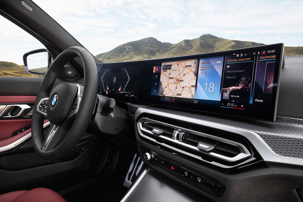 P90462542_highRes_the-new-bmw-3-series