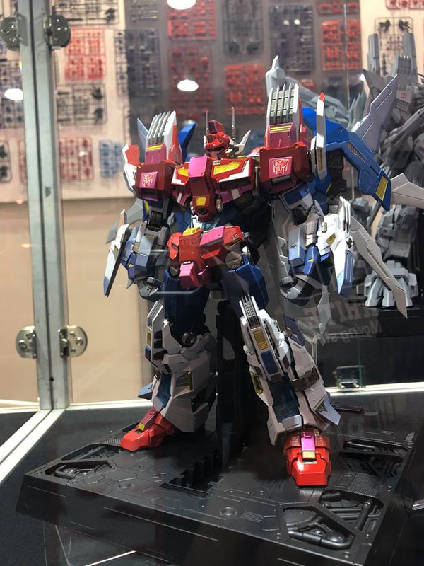 12-Flame-Toys-Kuro-Kara-Kuri-Star-Saber