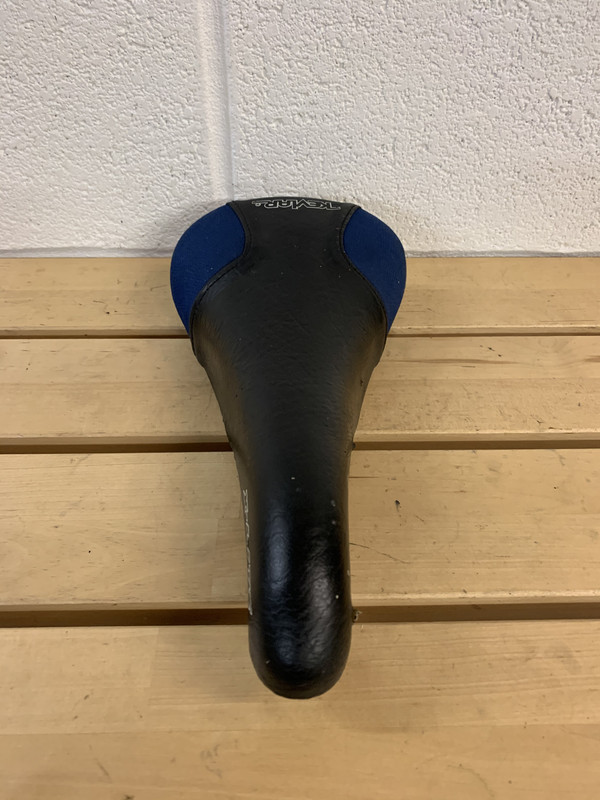 525004D8-12F4-4FA4-9201-D43D79FC38D8