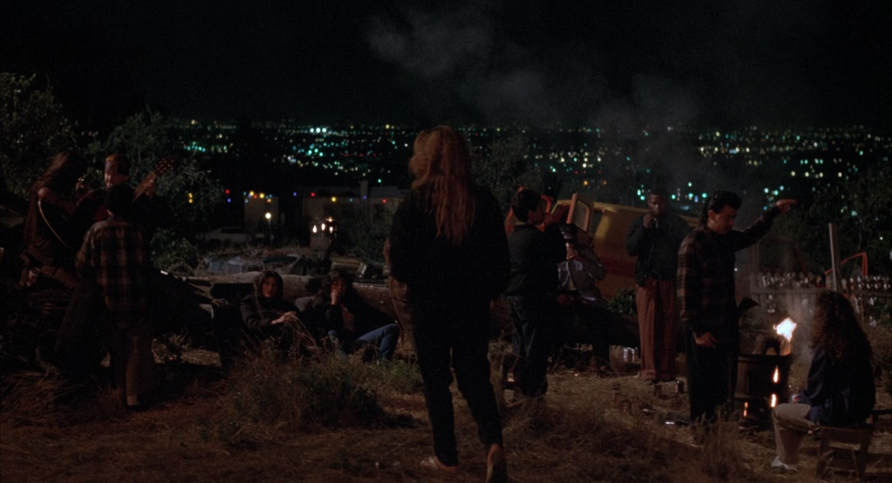 Colors (1988) Unrated + Extras (1080p BluRay x265 HEVC 10bit AAC 2.0 r00t) [QxR]