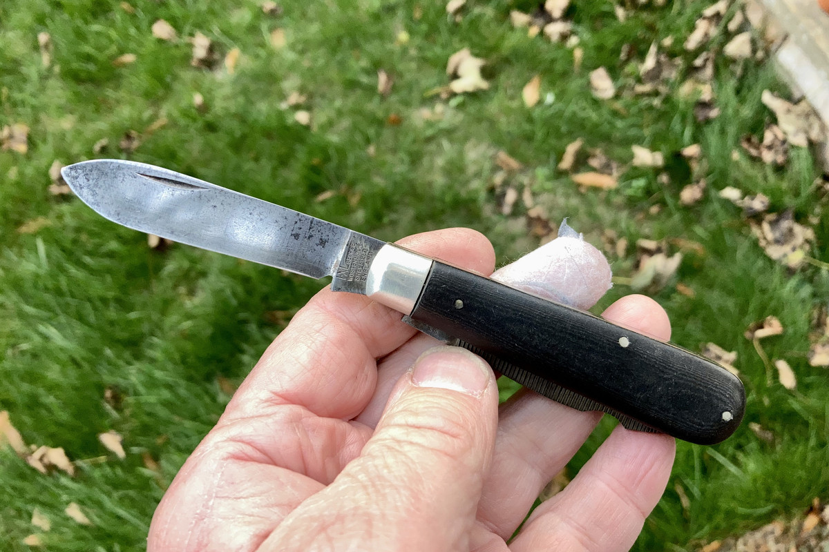 D5FA4A3D-8C18-4E48-BEEF-59F9656DAED2