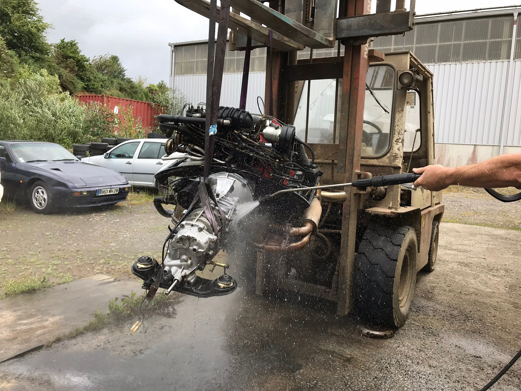 F7336FC0-FE4A-4CBF-AFFF-08440AB594C9