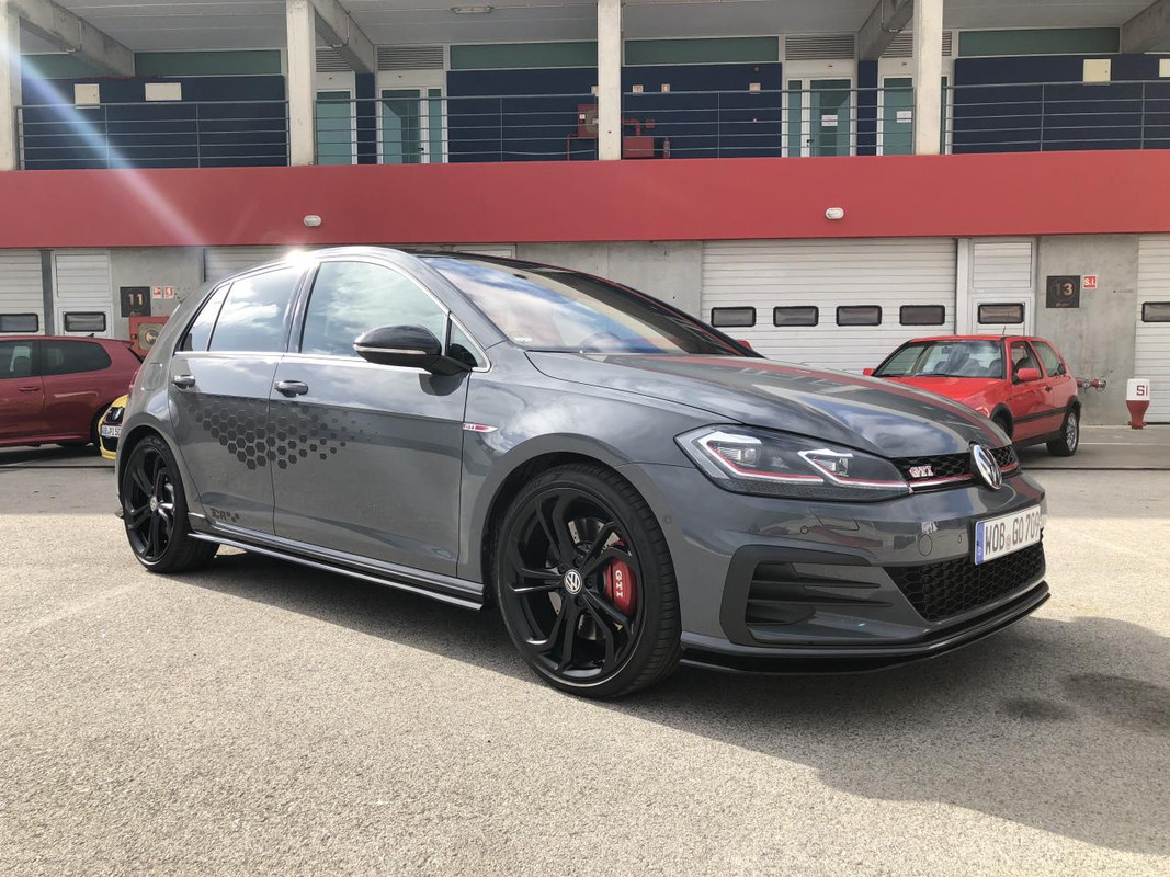 F4921F09-67A5-41E3-A030-E816E6499C3A