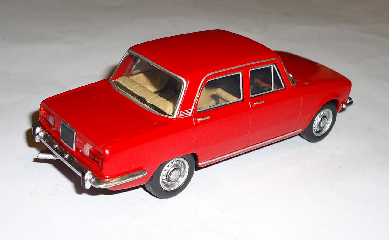 Alfa-Romeo-1750 1