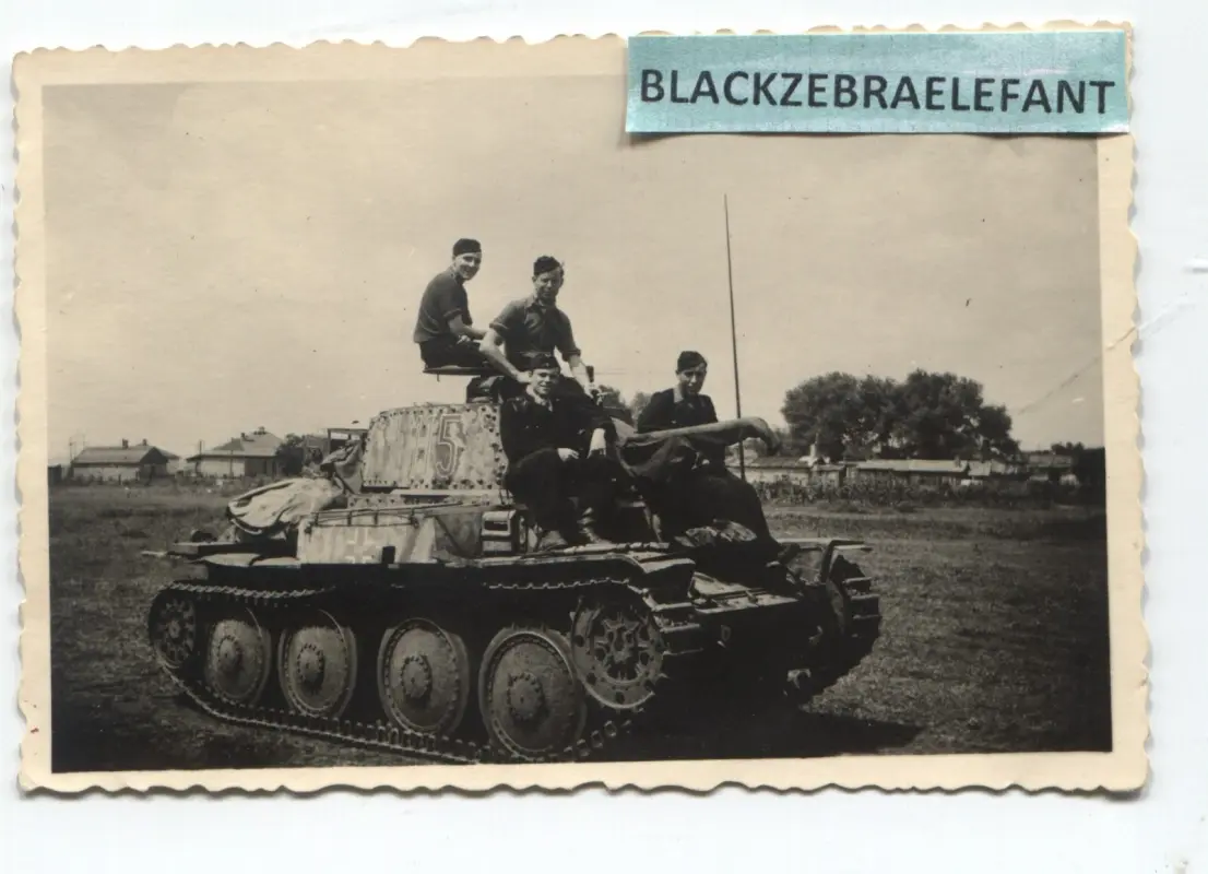 ww2 FOTO JAGDTPANZER MARDER TANK Nummer 115 Flecktarnung 02 14