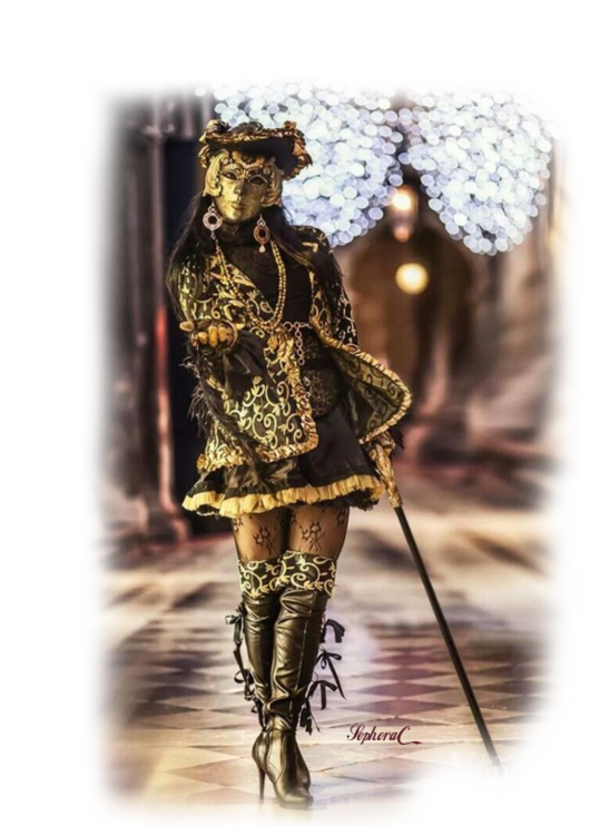 femmejupecourtemasquee-Sephora-1