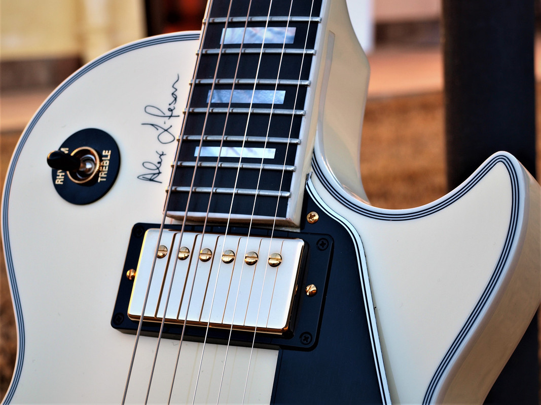 ACC273E2-D12B-43EC-85F1-4318DFD1392D