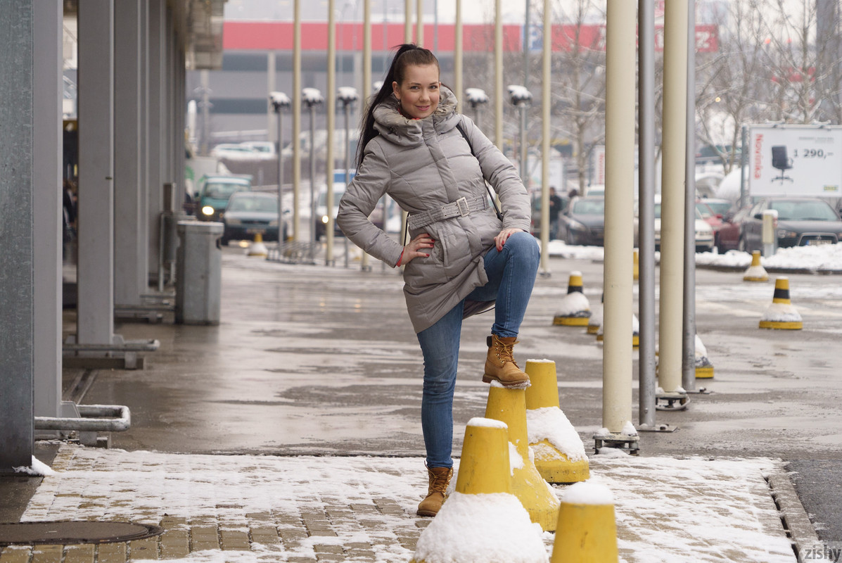 full_003_08495109174602413