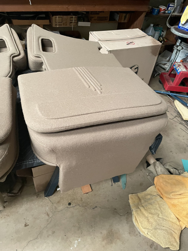 C2C9C0FA-6F52-4ACF-BF4B-1C03812C7B26