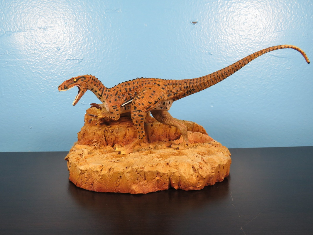 Customs from paintingdinos: Tarbosaurus base (6/29/2022) 2022-06-28-09-53-34