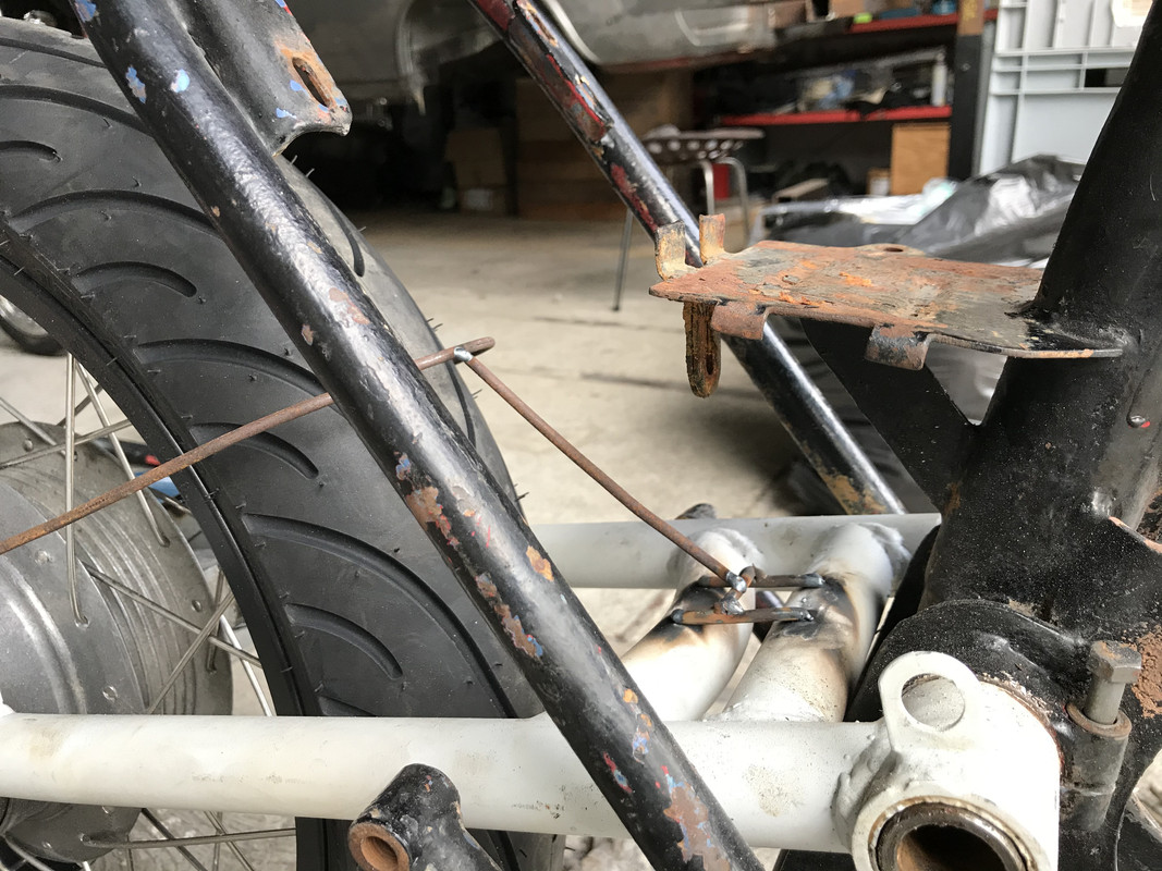 B108869D-AD60-4472-8043-248E2A5887C4