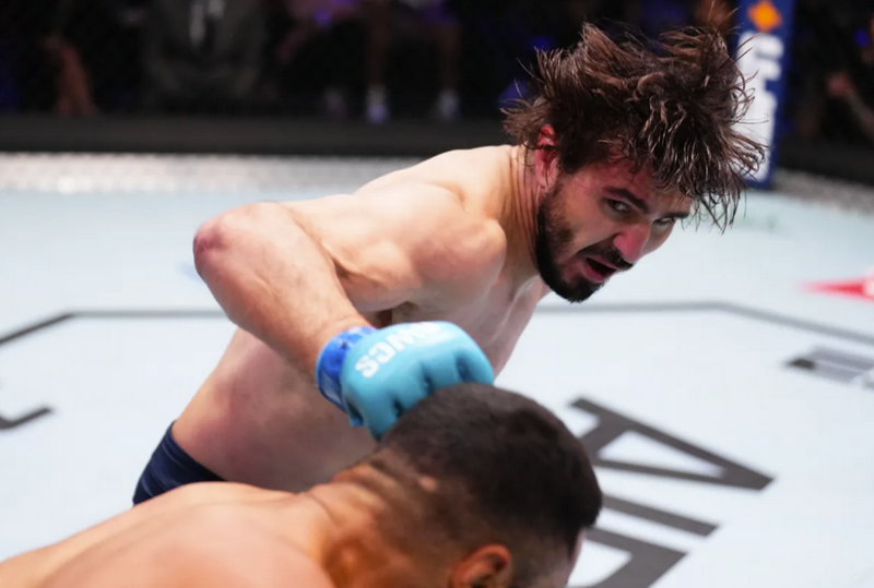 &#039;Екзекуторът&#039; на Перейра обърна гръб на UFC и се връща в GLORY