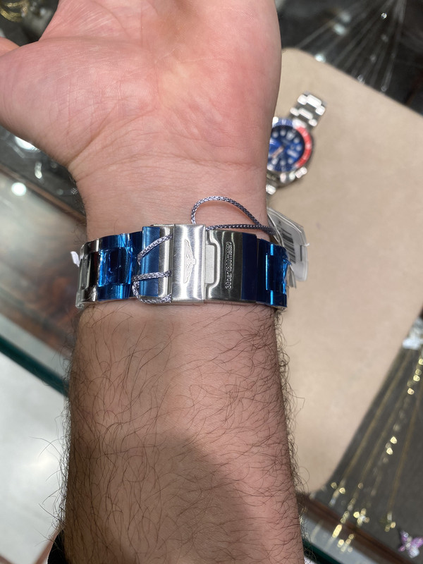 549A4360-D9FB-4D36-9A14-680B20EF0765