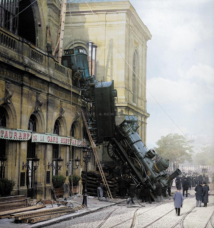 https://i.postimg.cc/Y2bSF5qF/1895-Paris-un-train-express-d-passe-un-arr-t-tampon-traverse-plus-de-30-m-tres-de-hall-avant-de.jpg