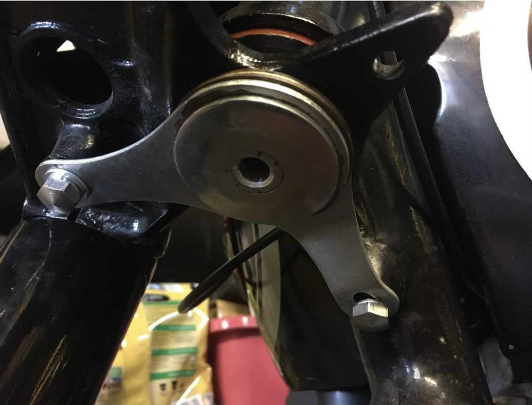 Featherbed steering damper Featherbed steering damper