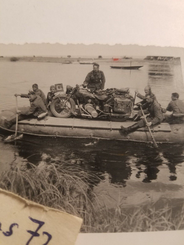 Nünchritz Kfz,Motorrad Schlauchboot Elbe übersetzen Sold. orig