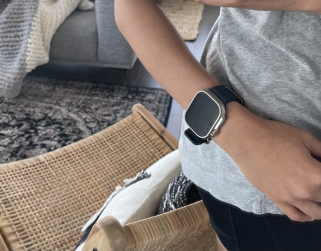 F6629B7B-0BFC-4317-9C3D-4C1C9F11D3EB