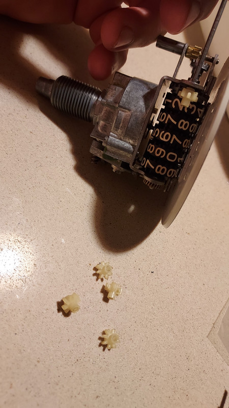 229BBD6B-AB69-4F9A-A9DA-1DFFEA251600