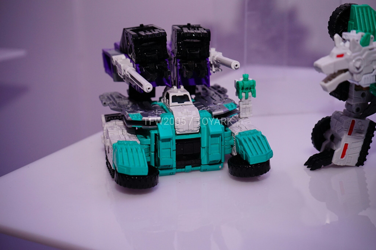 NYCC2016-Titans-Return-036