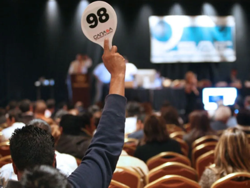 ¡No lo creerás! Subastarán un Nissan Tsuru en más de 600 mil pesos