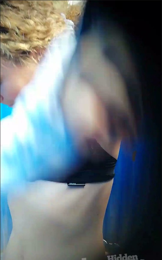 [Image: Voyeur39255134749.jpg]