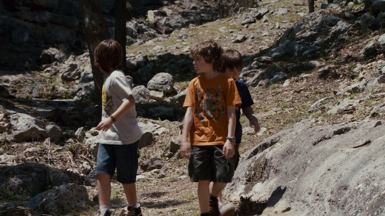 vlcsnap-2024-08-22-19h08m38s646