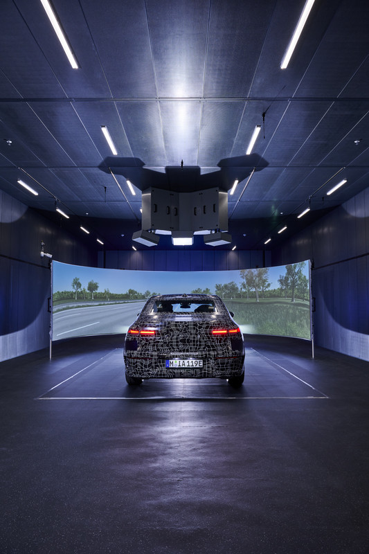 P90450159_highRes_the-first-ever-bmw-i