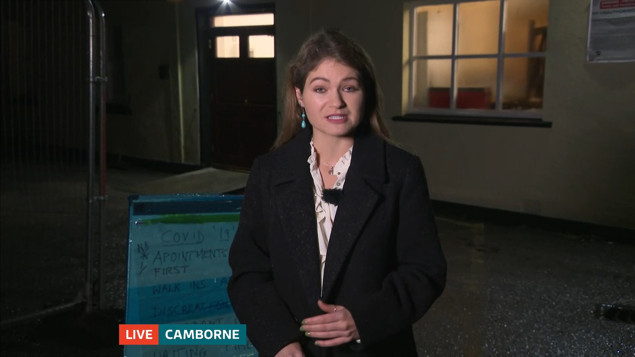 11.02 - 18.00.00 - ITV News London. The latest news in London and the....ts_snapshot_04.16.314