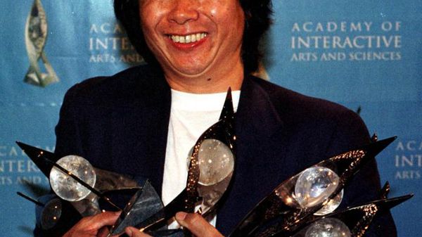 shigeru-miyamoto-ocarina-of-time-awards.jpg