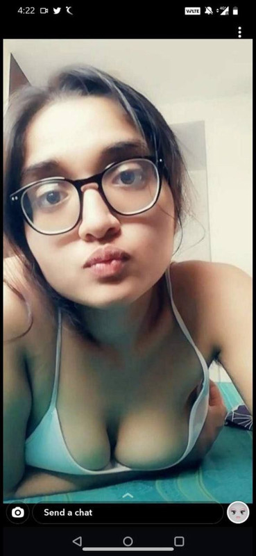 Sexy-In-Glasses-Indian-Girlfriends-Nude-