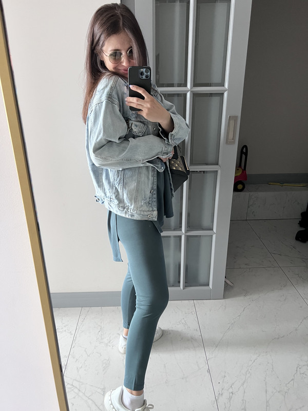 F32D7ACC-4B7E-48FC-86E2-9FCFF44E71F4