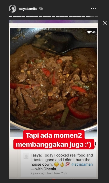 Instagram Story (tasyakamila)