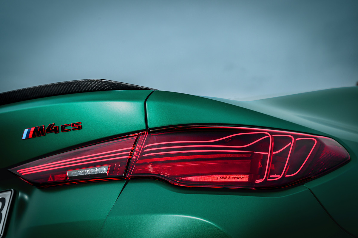 P90548575_highRes_the-all-new-bmw-m4-c