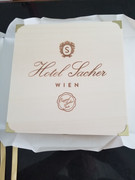 Sacher02