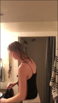 [Image: Voyeur57765103145.jpg]