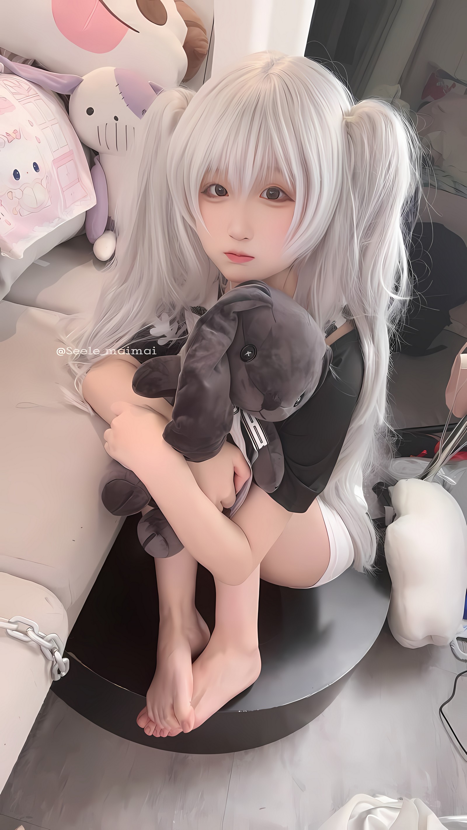 Seele麦麦白色双马尾少女写真｜甜系可爱风高清图集（16P-77M）插图