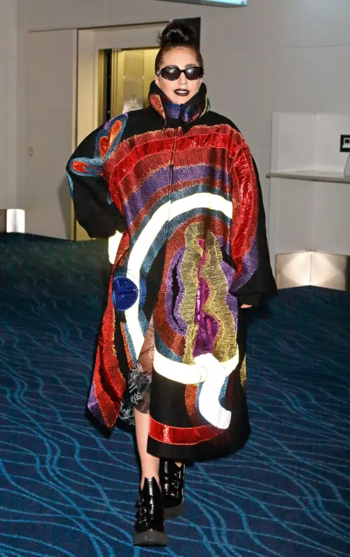 8-15-14-At-Narita-Airport-in-Tokyo-001.w