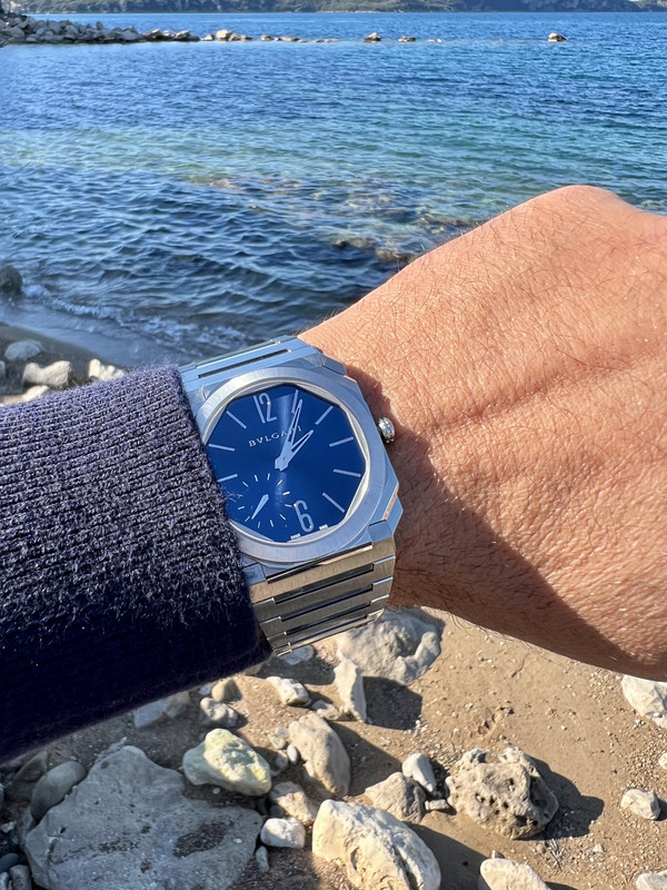 433FC4EE-782E-418F-B581-21F169B968C8