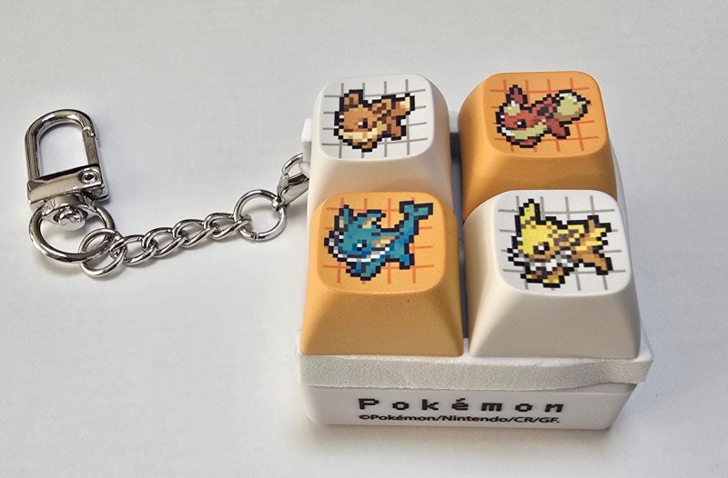 Eevee pixel-art keycap 3